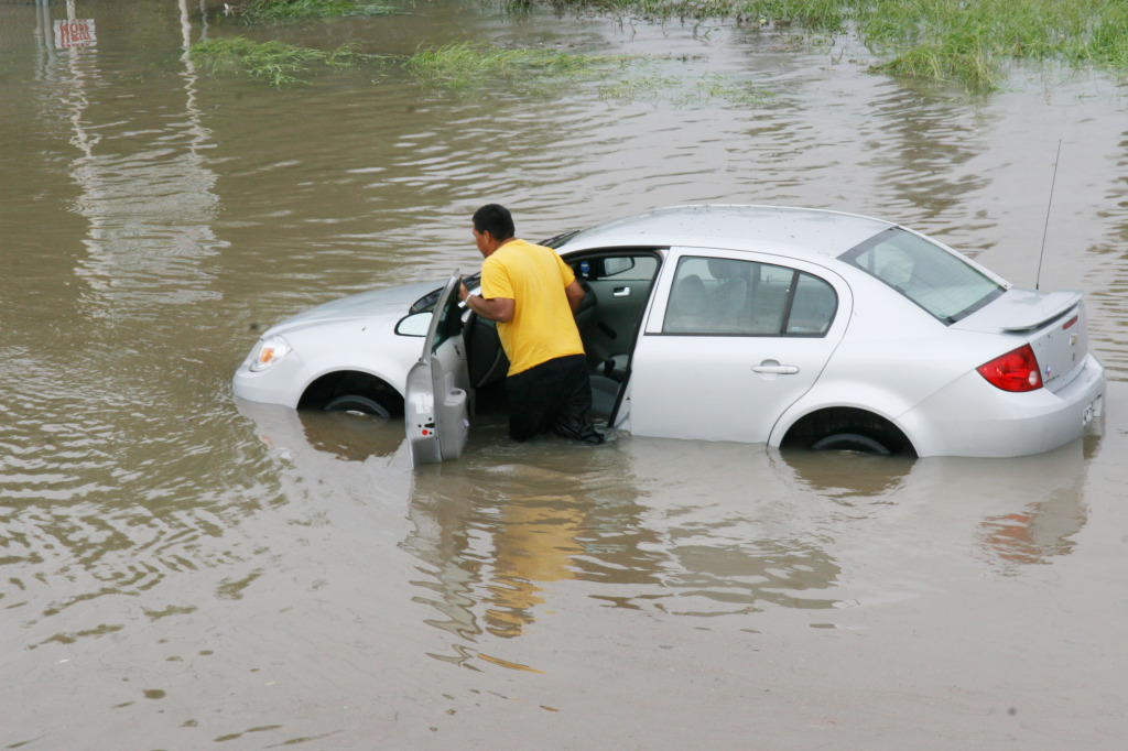 Terendam Banjir