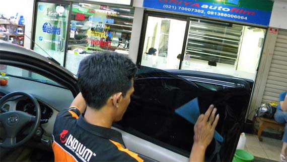 Kaca Film Mobil