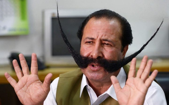 Merawat Kumis