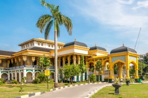istana maimun medan