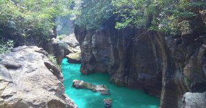 Sungai Cikahuripan