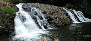 tempat wisata bandung barat curug layung