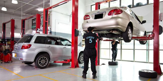 servis mobil bekas
