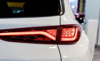 Lampu Rem Belakang Mobil Nyala Terus