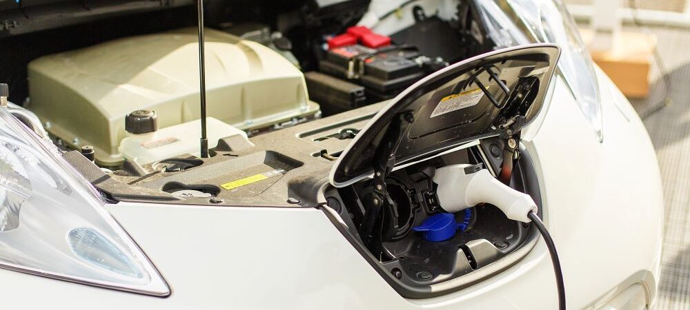 Asuransi Mobil listrik Terbaik