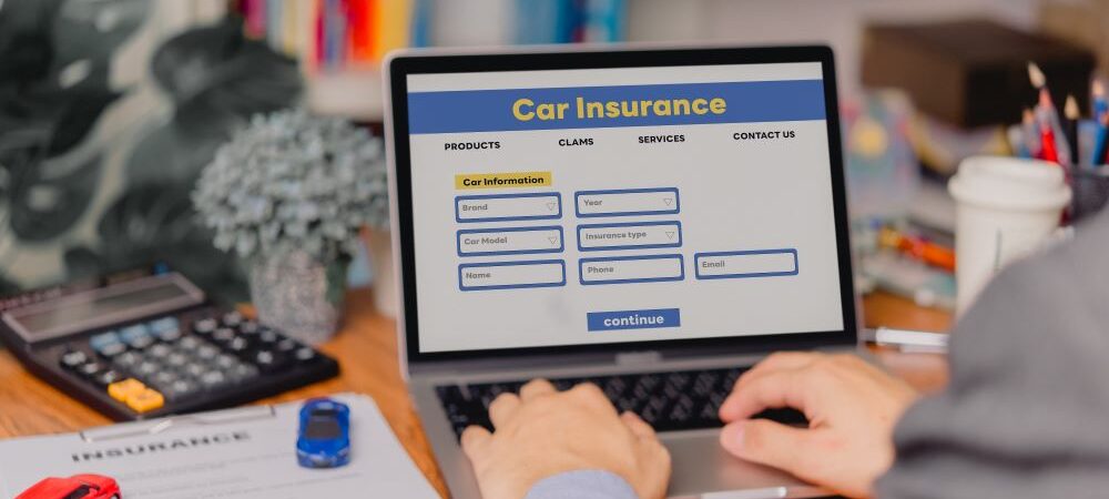 Cek Premi Asuransi Mobil
