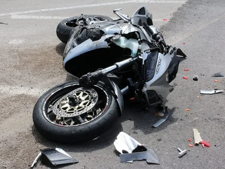 Mengapa Klaim Asuransi Kecelakaan Motor Bisa Ditolak? 1 asuransi kecelakaan motor