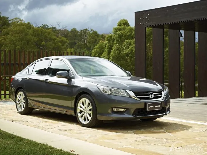 5 Rekomendasi Mobil Sedan Murah, Harga Mulai dari Rp 200 Jutaan 1 mobil sedan murah